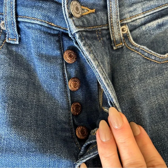 Old Navy Sky High Straight - Picture 7 of 8